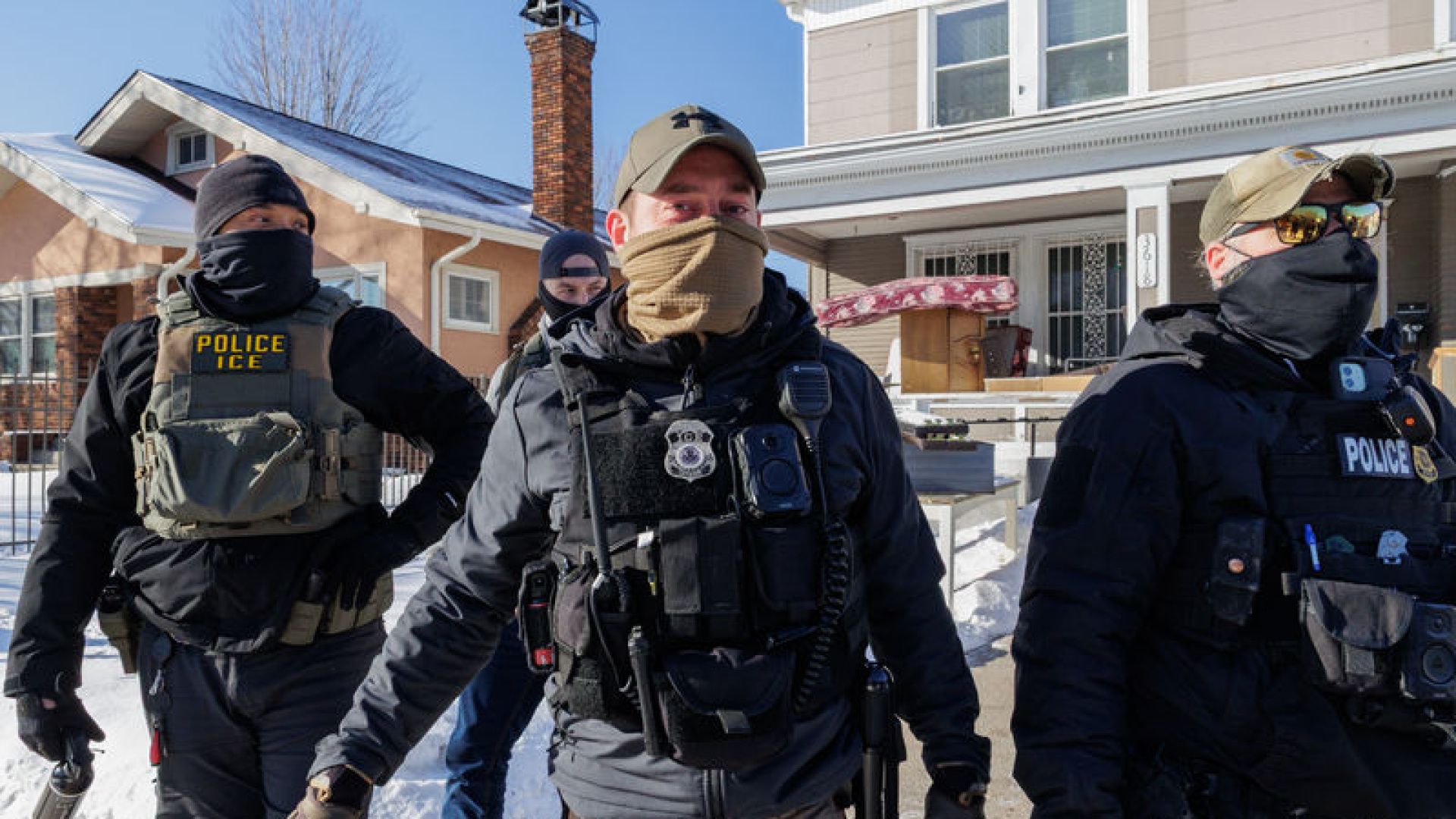 ABD'nin Texas ve Minnesota eyaletlerindeki ICE karşıtı protestolarda 18 kişi gözaltına alındı | Dış Haberler