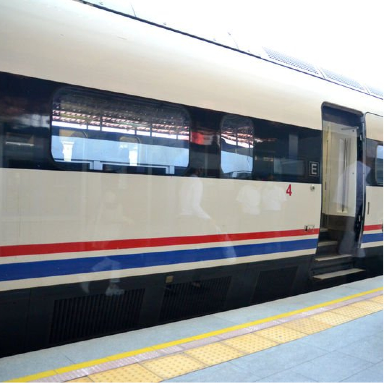 Avukat 1 kilo uyuşturucuyla yakalandı!