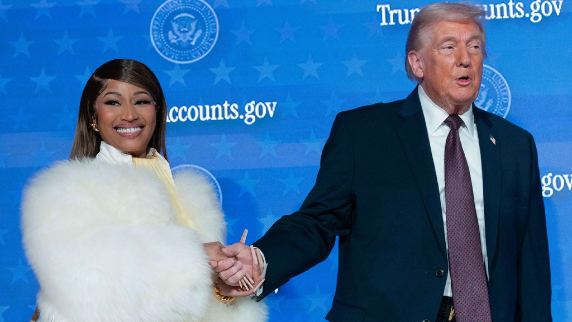 Nicki Minaj'dan Donald Trump'a: 'Bir Numaralı Hayranınızım'