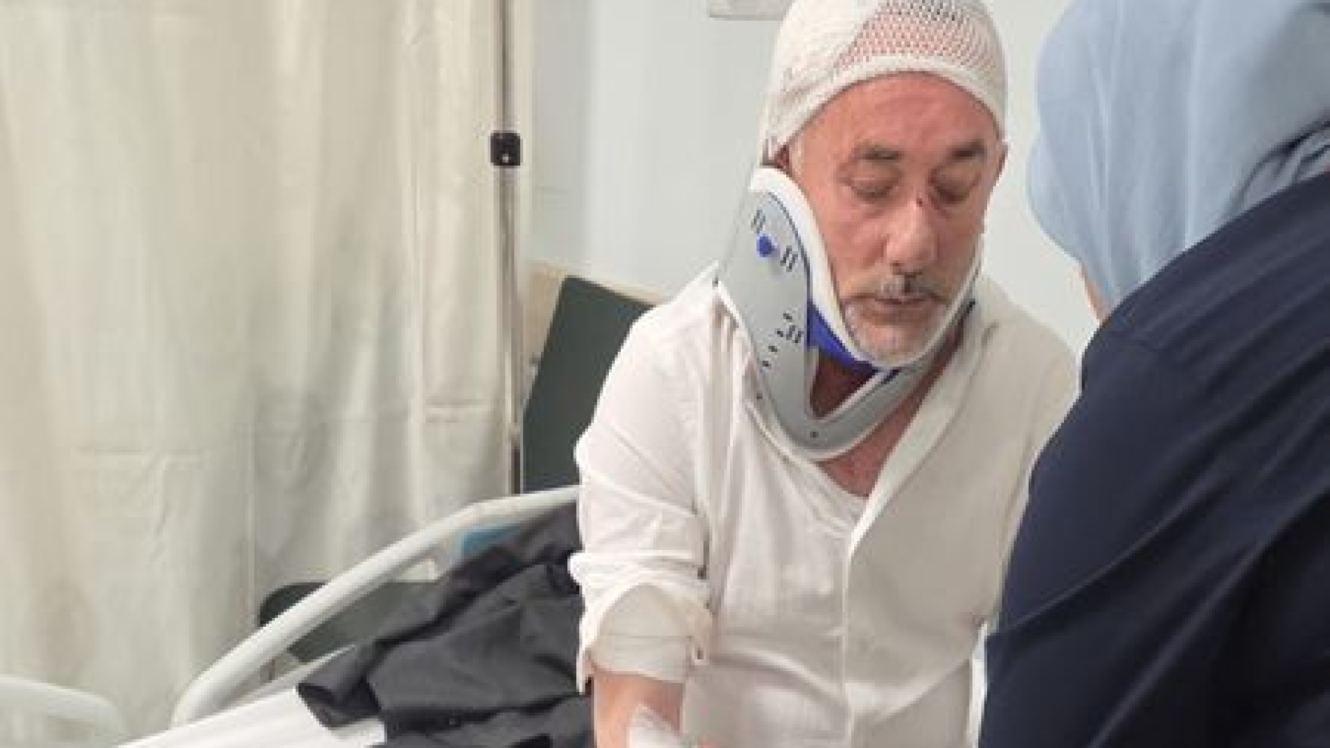 Son dakika: Scooterli çocuğa çarptı, ailesi sürücüyü linç etmeye çalıştı | Son dakika haberleri