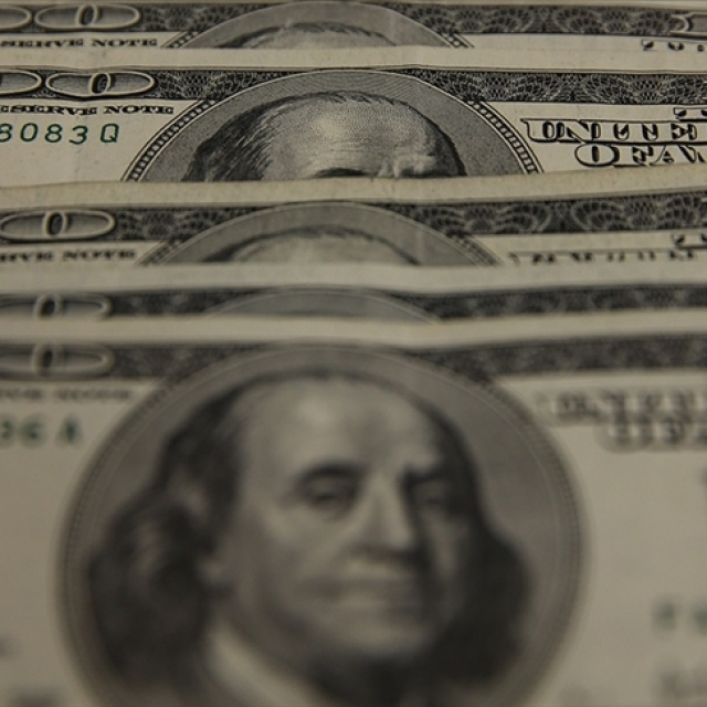 Doların küresel rezervlerdeki payı düşüyor