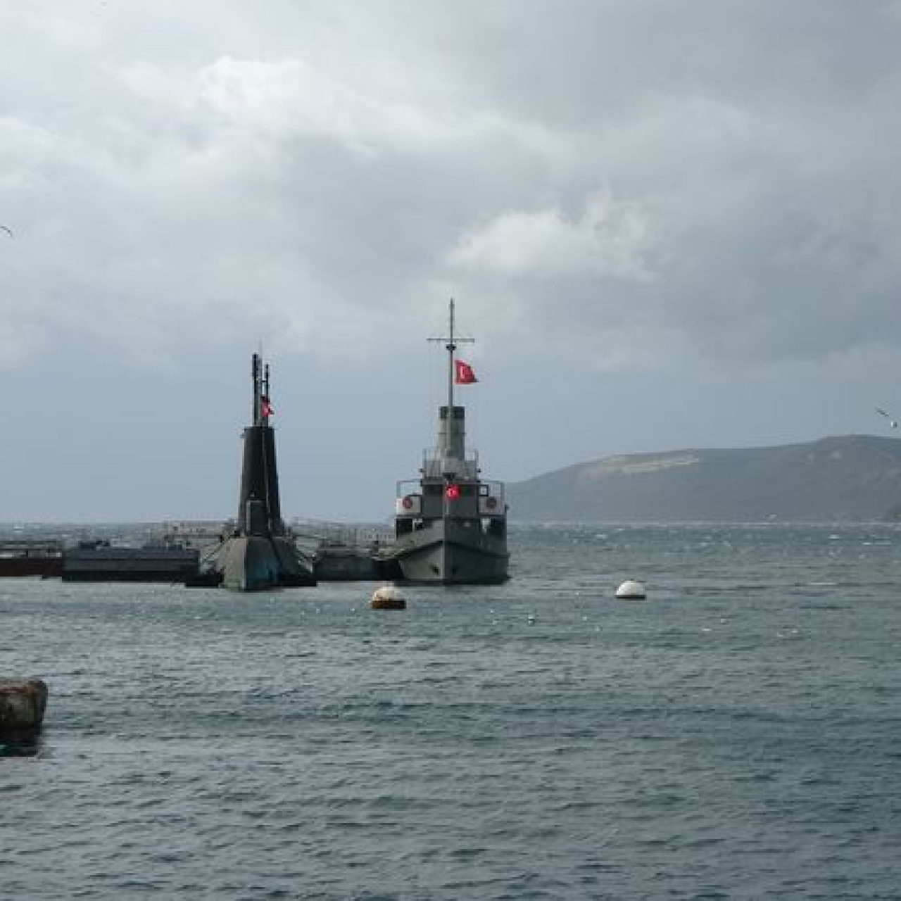 Çanakkale Boğazı gemi trafiğine kapatıldı
