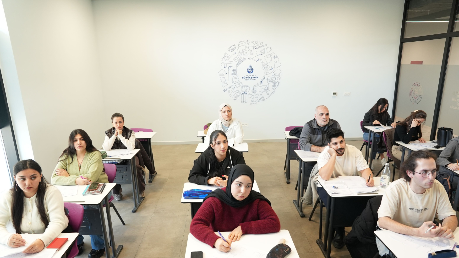 İBB Ücretsiz ALES ve DGS Kursları Başvuruları Devam Ediyor: Detaylar
