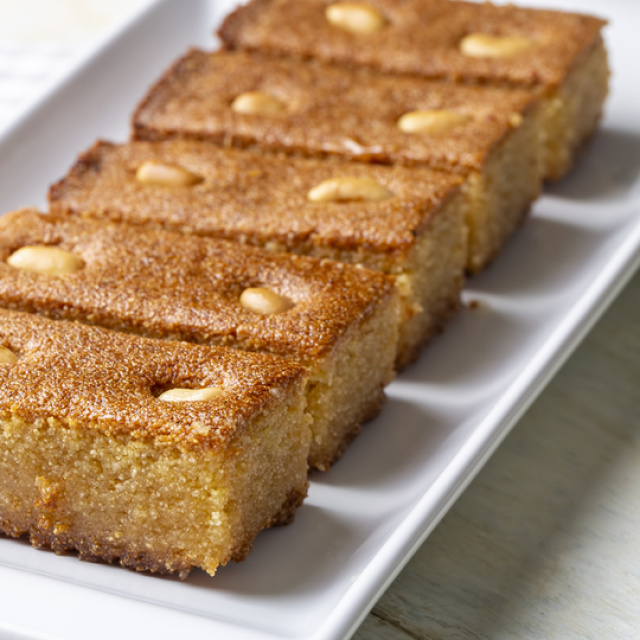 Şerbetli irmik tatlısı tarifi