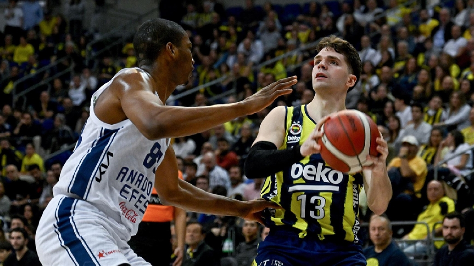EuroLeague'de Türk Derbisi: Fenerbahçe Beko - Anadolu Efes Maç Detayları