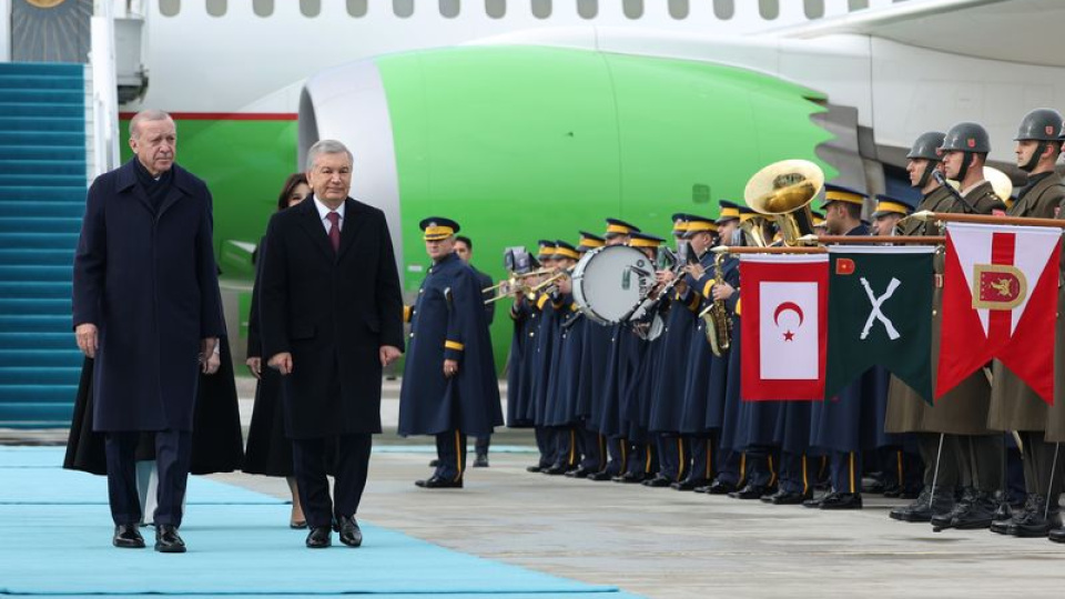 Özbekistan Cumhurbaşkanı Mirziyoyev Ankara'da