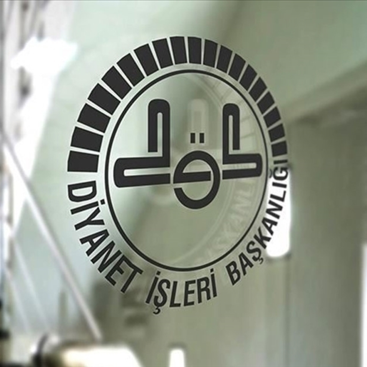 Ramazan’da ezan okunurken yiyip içmek