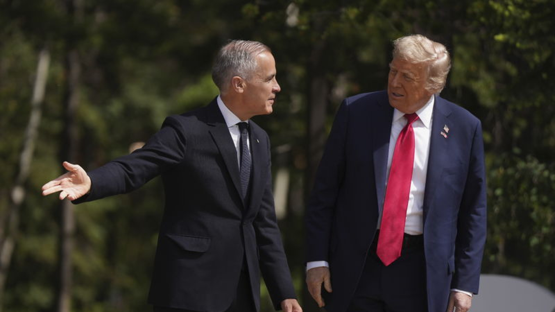 Trump'tan Kanada'ya Tarife Tehdidi ve İngiltere'ye Çin Uyarısı