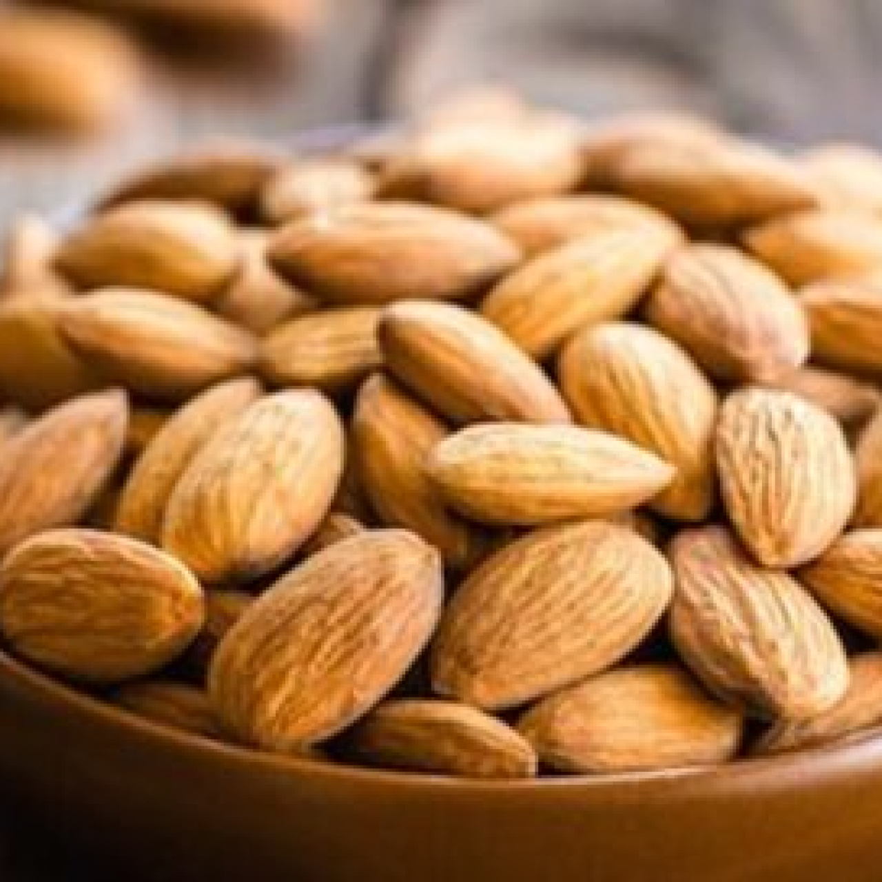 Badem kilo aldırır mı?