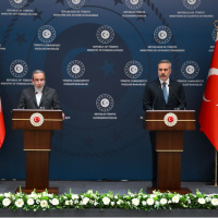 İstanbul'da kritik görüşme: Bakan Fidan Arakçi ile bir arada