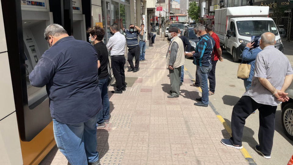 CHP en düşük emekli aylığını AYM'ye taşıdı