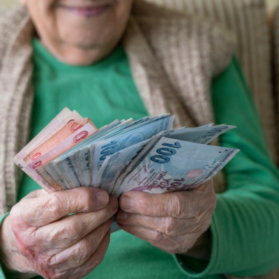 Emekli bayram ikramiyesi netleşiyor!