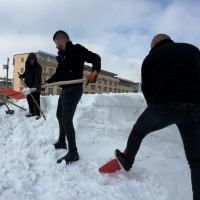 20 kişilik ekibin zorlu kar mücadelesi