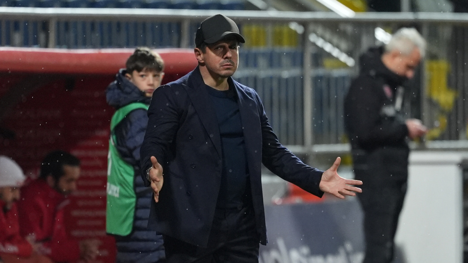 "Beraberliğe üzüleceğimiz maçı kaybettik"