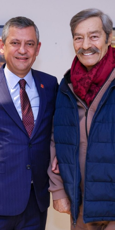 Kadir İnanır'ı ziyaret etti