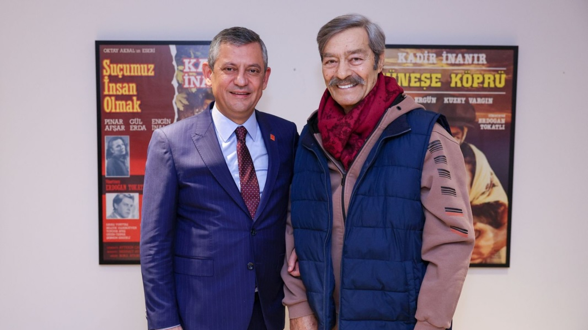 Özgür Özel, Tedavi Gören Kadir İnanır'ı Ziyaret Etti