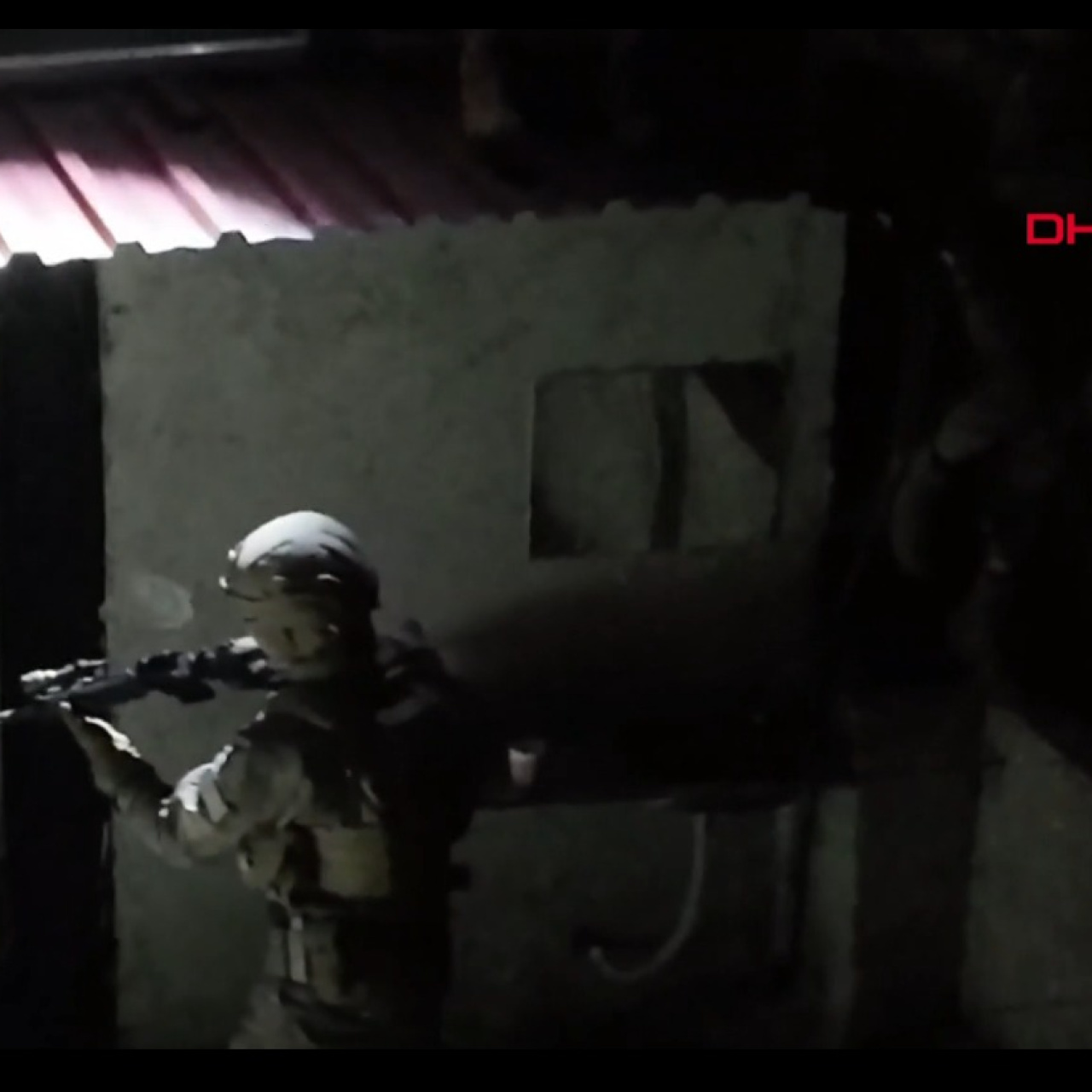 Yasa dışı bahis ve dolandırıcılık operasyonu: 29 tutuklama