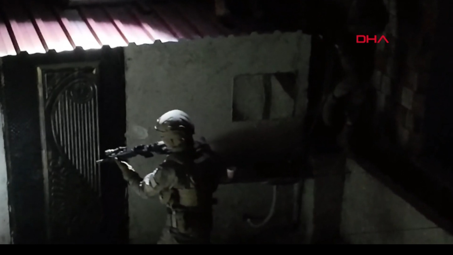 Son dakika: Yasa dışı bahis ve dolandırıcılık operasyonu: 29 tutuklama