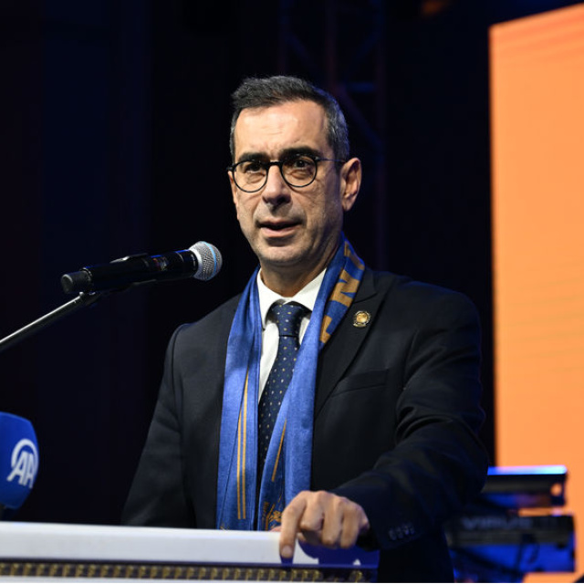 "Mert Hakan asla yalnız değildir!"