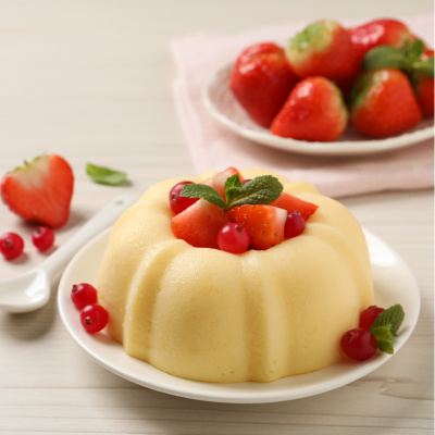 Çilekli irmik tatlısı tarifi