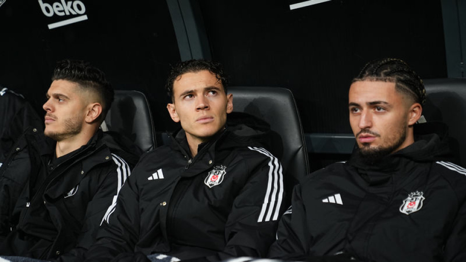 Asllani ilk maçında kırmızı kart gördü!