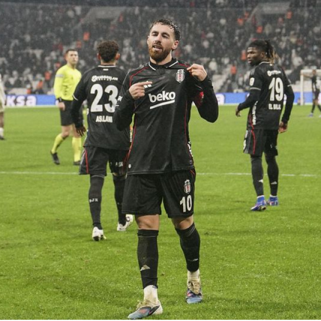 Kaptan gemisini kurtardı