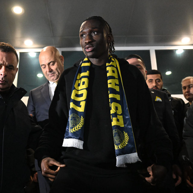 Sidiki Cherif, F.Bahçe için İstanbul'da!