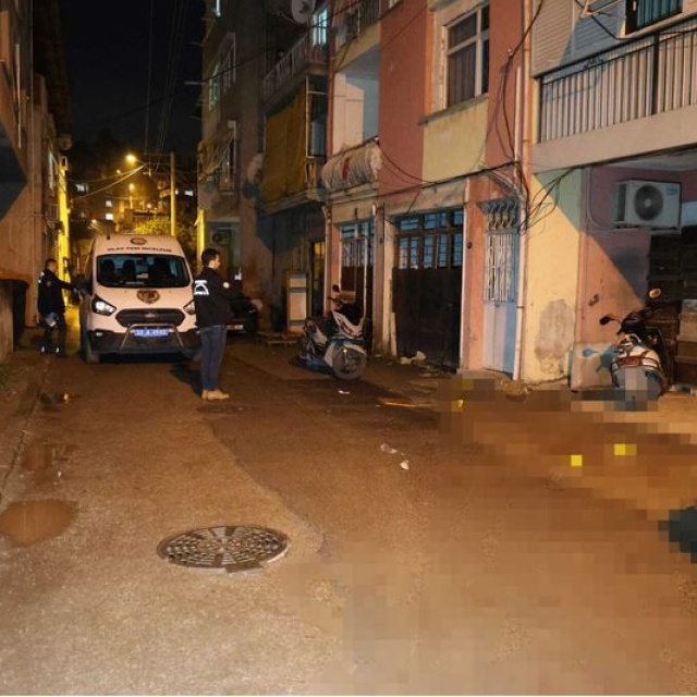 Yol verme kavgası kanlı bitti: 7 yaralı