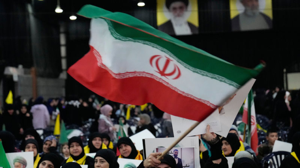 İran AB ülkelerini ordularını terör listesini aldı