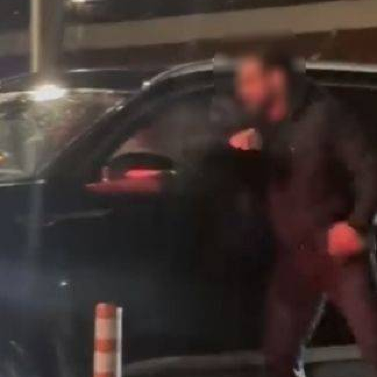 Cipin camını kırıp kadın sürücüye saldırdı