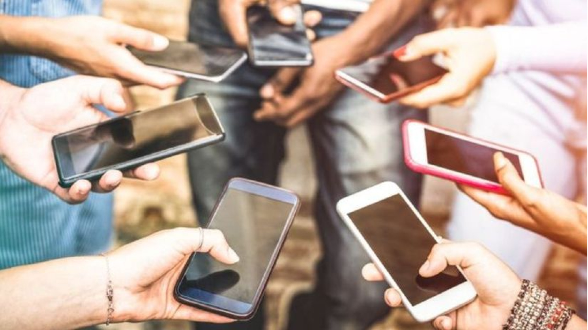 Cep Telefonları Dijital Kumar Bağımlılığını Kolaylaştırıyor: SODİGEM Müdürü Uyardı