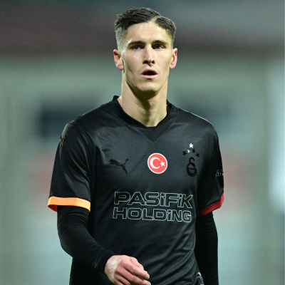 Roland Sallai'ye Ada devinden kanca!