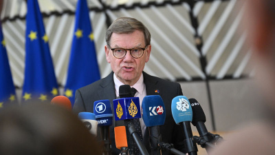 Almanya, İran'a "terörist gruplar" tepkisi