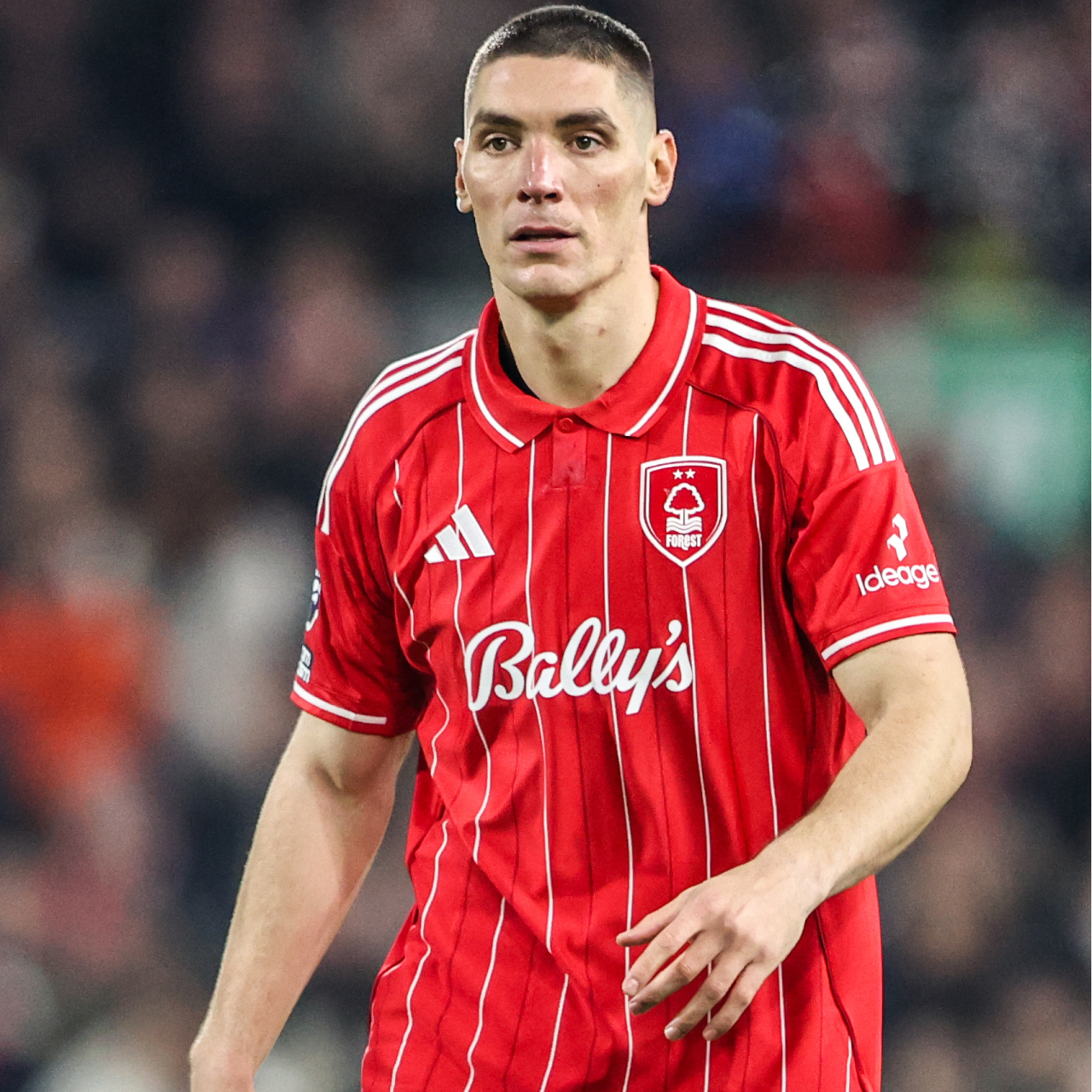 10 kişi kalan Nottingham yıkılmadı!