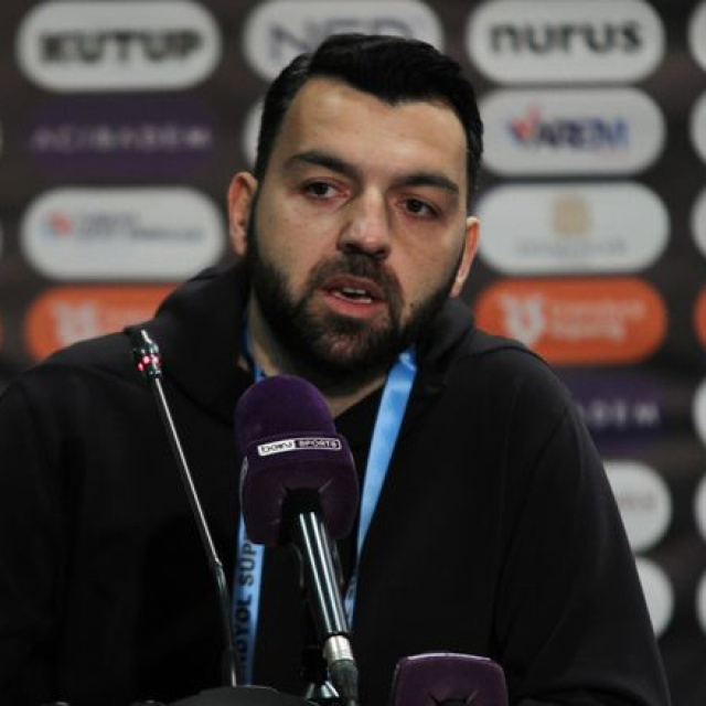 "Taraftarımızdan özür diliyoruz"