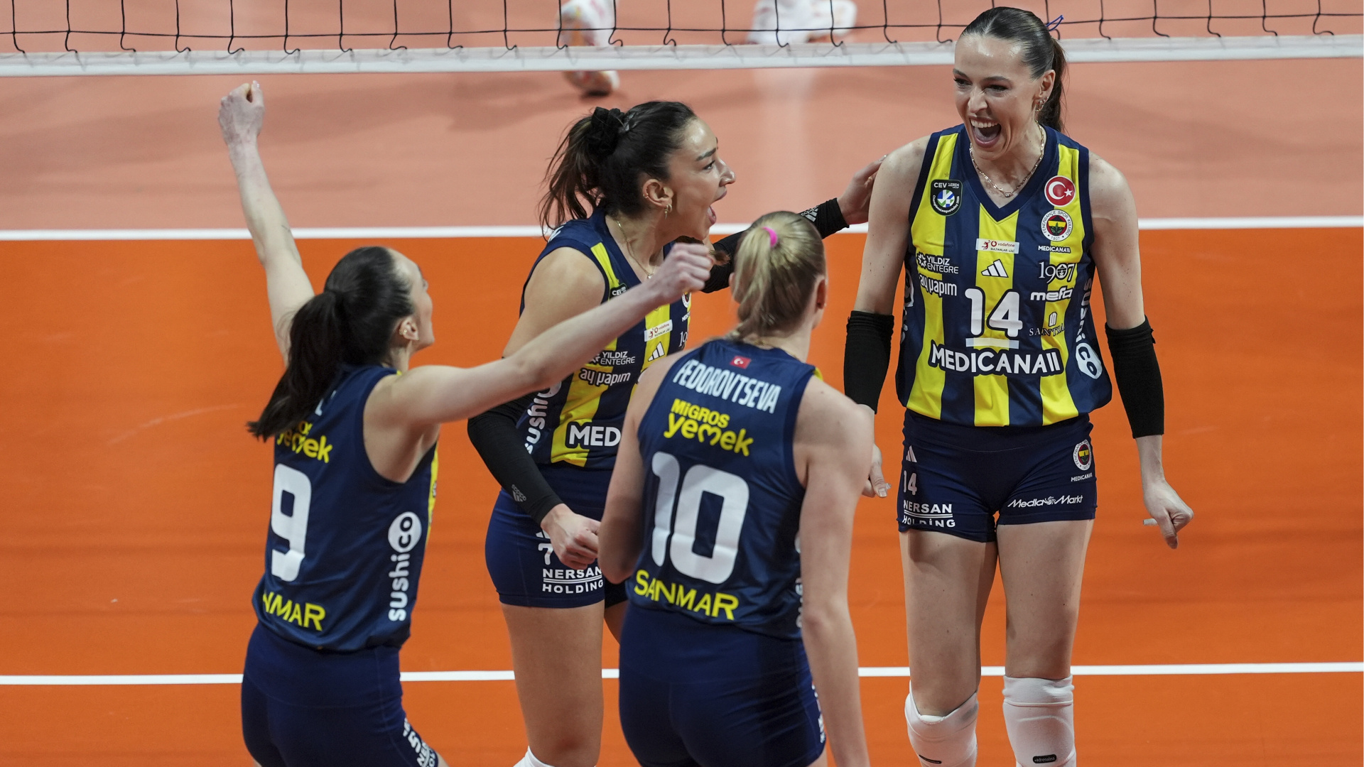 Fenerbahçe Medicana, Galatasaray Daikin'i 3-0 Mağlup Etti
