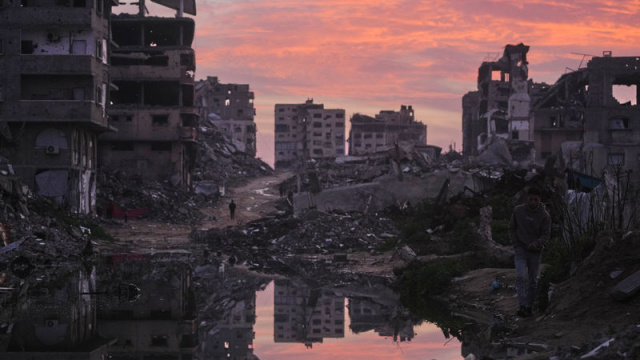 AB, İsrail'i kınadı