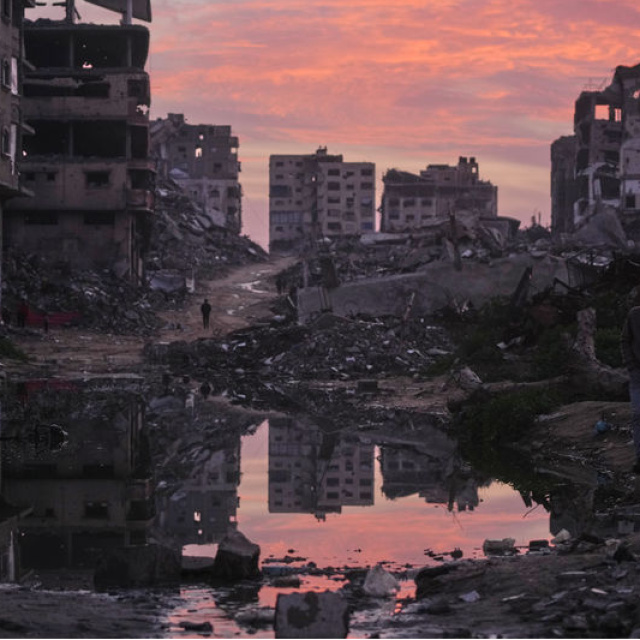 AB, İsrail'i kınadı