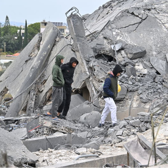 İsrail, Lübnan'a saldırdı: 1 ölü, 12 yaralı