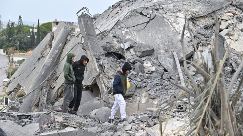 İsrail, Lübnan'a saldırdı: 1 ölü, 12 yaralı