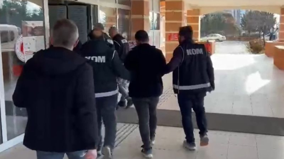 23 tefeci tutuklandı