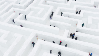 Avrupa'nın en büyük kar labirenti