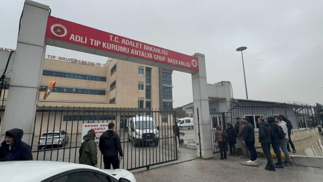 Antalya'da Adli Tıp önünde çok büyük acı!