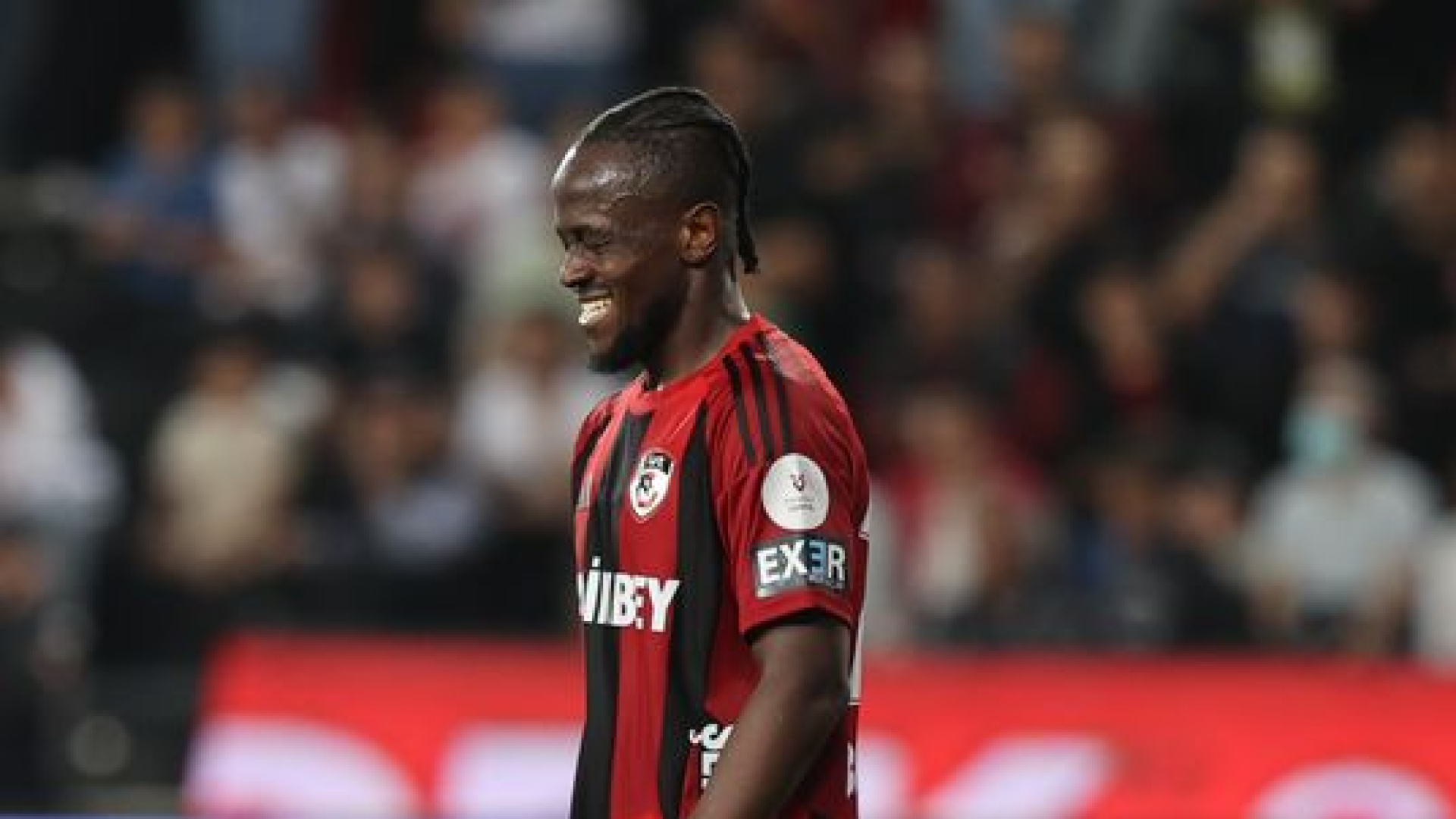 Gaziantep FK, Emmanuel Boateng ile Yollarını Ayırdı: Sözleşme Karşılıklı Feshedildi