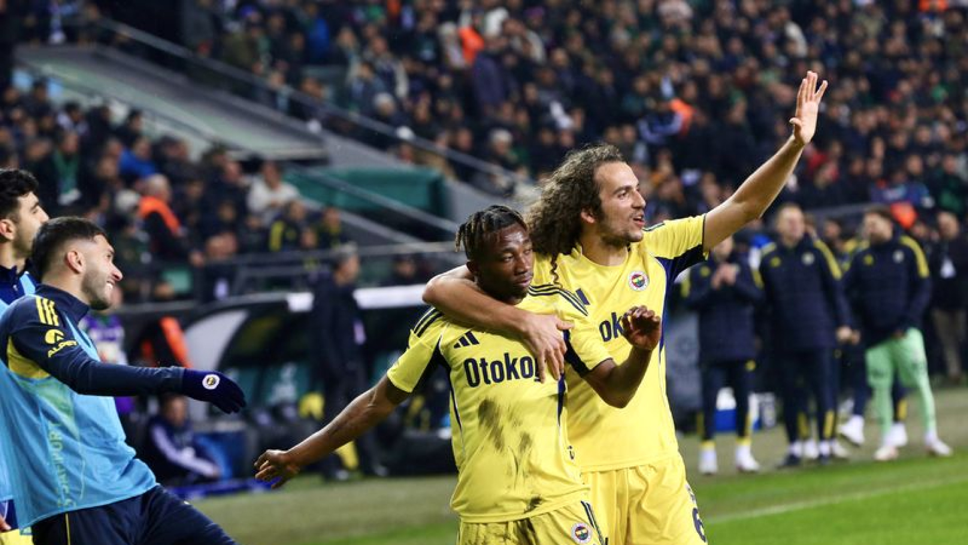 Fenerbahçeli Nene Üst Üste İkinci Maçta Gol Sevinci Yaşadı