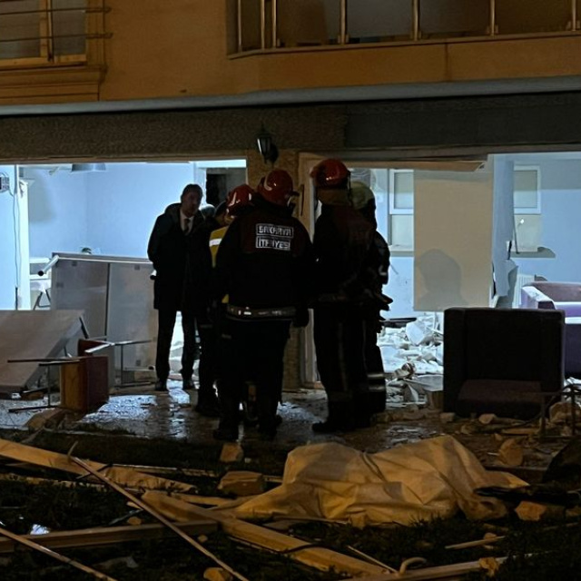 Öğrenci yurdunun mutafında patlama