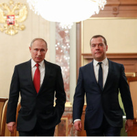 Medvedev: Küresel çatışma ihtimali dışlanamaz