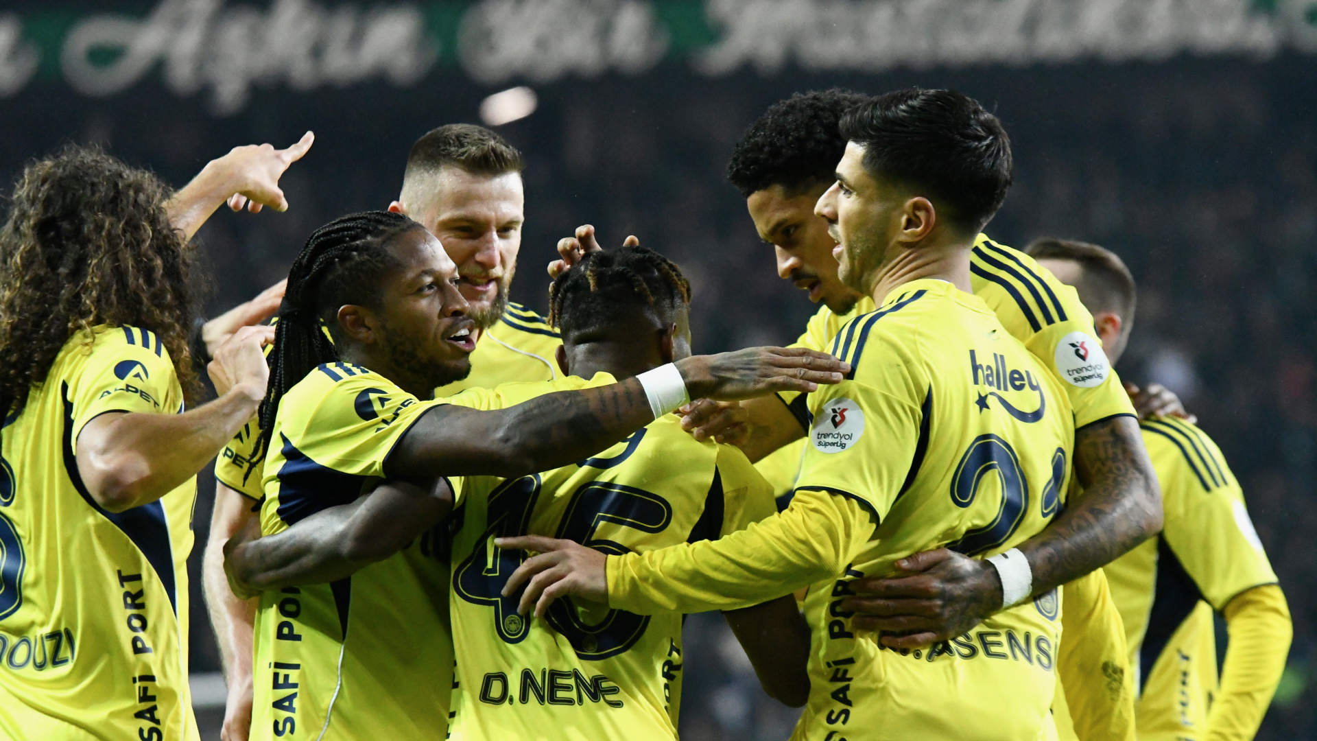 Spor yazarları Kocaelispor-Fenerbahçe maçını değerlendirdi - Fenerbahçe Haberleri