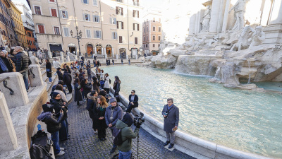 'Aşk Çeşmesi'ne para atmak da artık parayla!