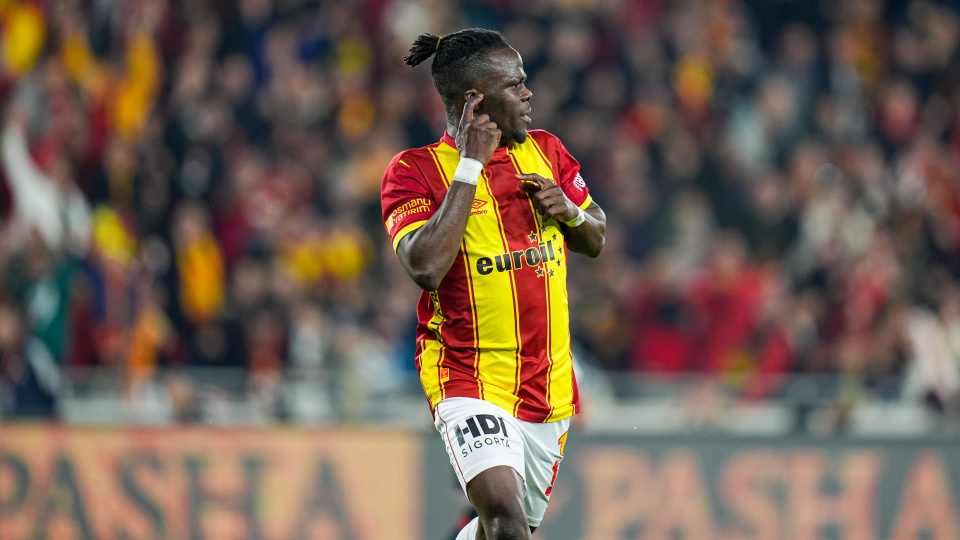 Olaitan, Beşiktaş yolunda!